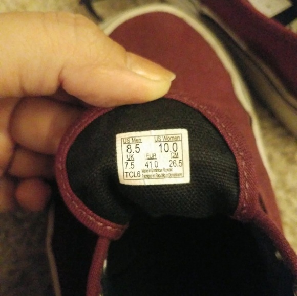 Vans - Picture 4 of 4